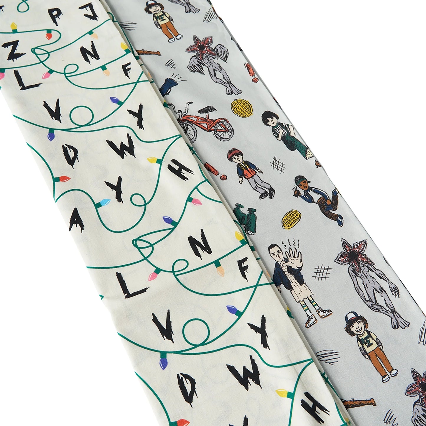 Netflix Stranger Things Cotton Fabric & Patch Diy Kit, 5 Patches And 2 Yards Of Fabric